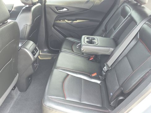Used 2023 Chevrolet Equinox RS w/ RS Leather Package FWD image 20