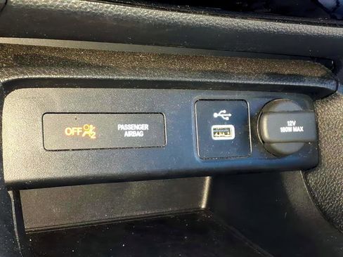 Used 2022 Honda Civic Sport image 18