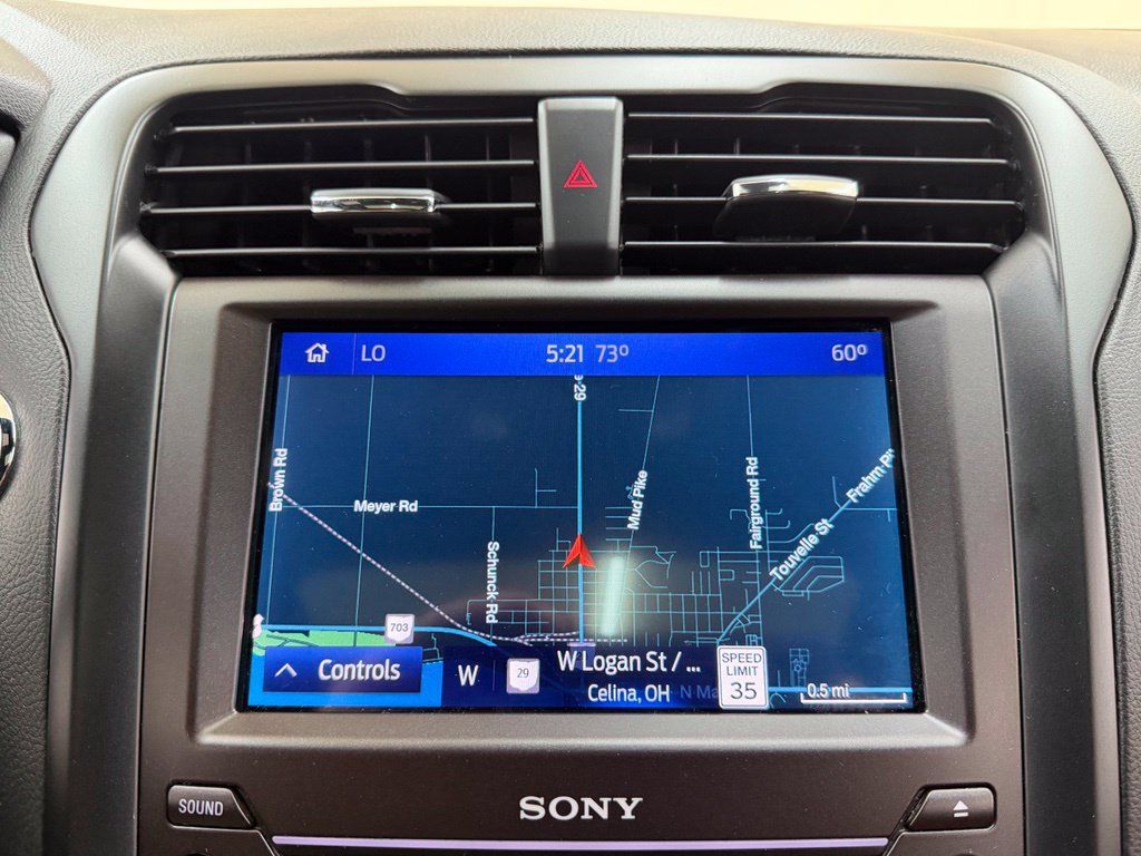 Used 2020 Ford Fusion Energi Titanium FWD image 25