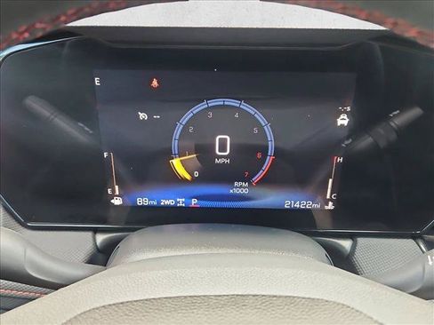 Used 2025 Chevrolet TrailBlazer RS w/ Driver Confidence Package AWD/4WD image 11