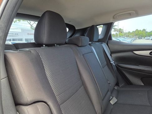 Used 2020 Nissan Rogue Sport S FWD image 19