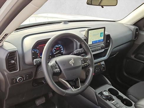 Used 2024 Ford Bronco Sport Badlands image 10