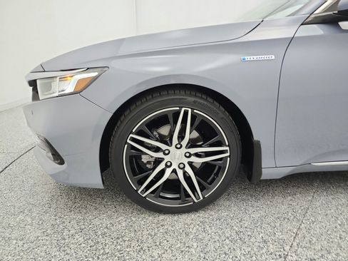Used 2021 Honda Accord Touring image 17