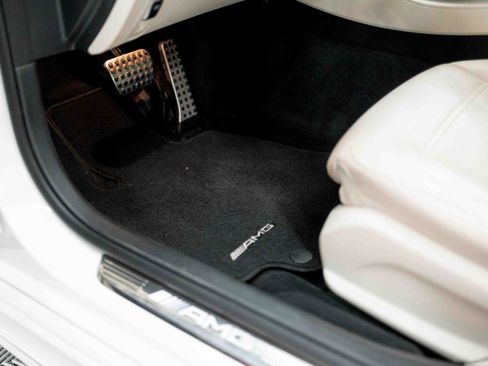 Used 2019 Mercedes-Benz E 63 AMG S image 46