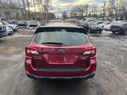 Used 2017 Subaru Outback 2.5i image 7