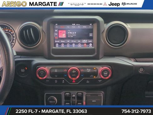 Used 2020 Jeep Gladiator Sport w/ Quick Order Package 24S AWD/4WD image 19