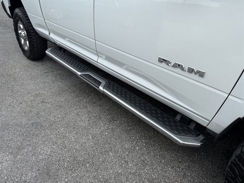 Used 2023 RAM 2500 Big Horn w/ Level 1 Equipment Group image 3