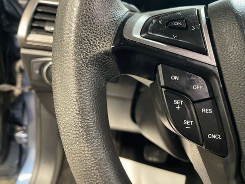 Used 2019 Ford Fusion SE image 33