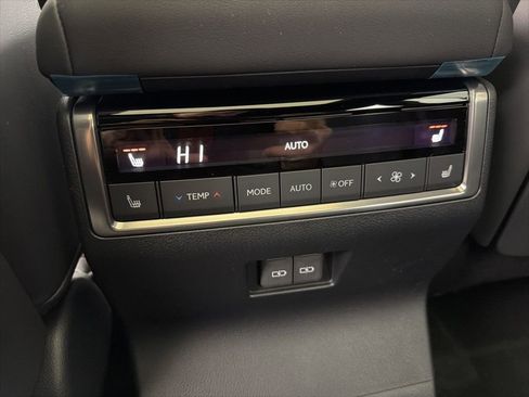 New 2026 Lexus GX 550 w/ Accessory Package (2T) image 8