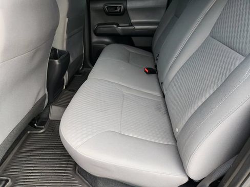 Used 2022 Toyota Tacoma SR AWD/4WD image 30