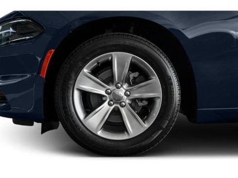 Used 2015 Dodge Charger SE w/ Popular Equipment Group image 15