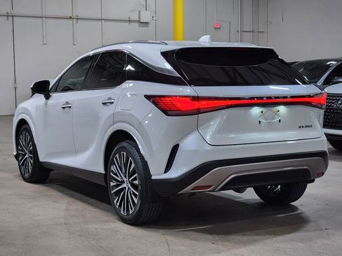 Used 2024 Lexus RX 350 Premium Plus w/ Convenience Package image 11