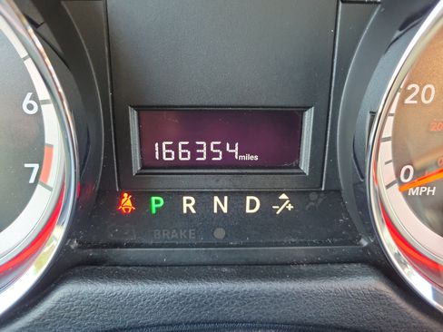 Used 2019 Dodge Grand Caravan SXT image 26