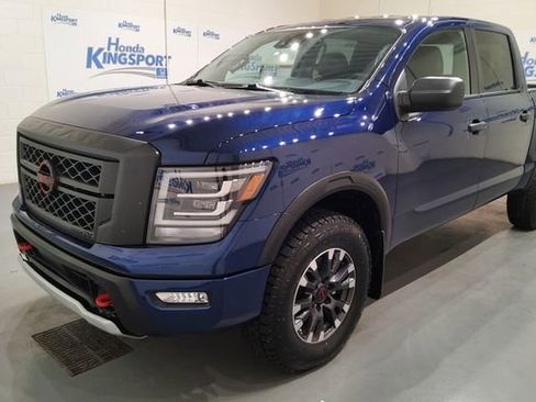 Used 2023 Nissan Titan PRO-4X w/ Off Road Protection Package AWD/4WD image 6