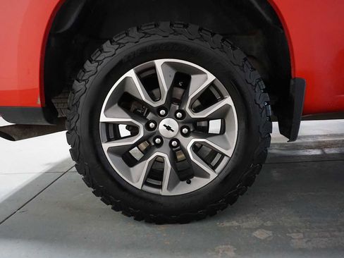 Used 2020 Chevrolet Silverado 1500 RST w/ All-Star Edition image 10