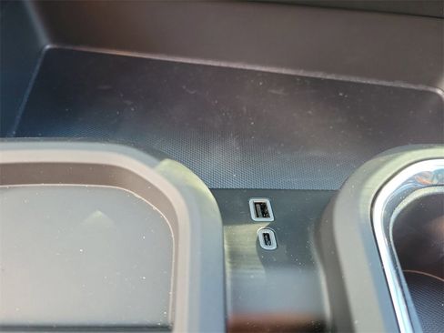 New 2025 GMC Sierra 3500 Denali Ultimate image 34