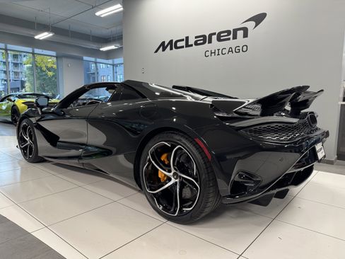 New 2026 McLaren 750S Spider image 5
