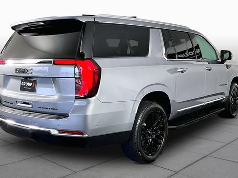 Used 2025 GMC Yukon XL Elevation w/ LPO, Yukon Black Package RWD image 13