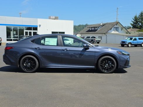 New 2026 Toyota Camry XSE AWD/4WD image 7