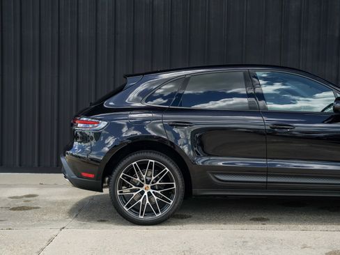 New 2025 Porsche Macan image 14