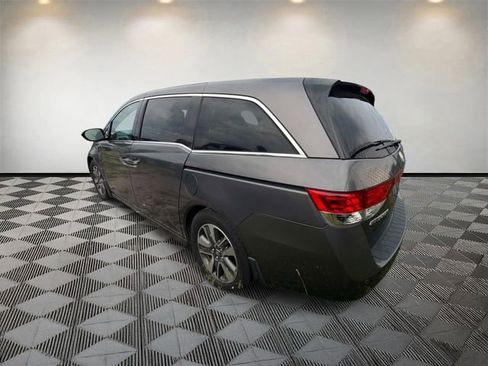 Used 2016 Honda Odyssey Touring image 9