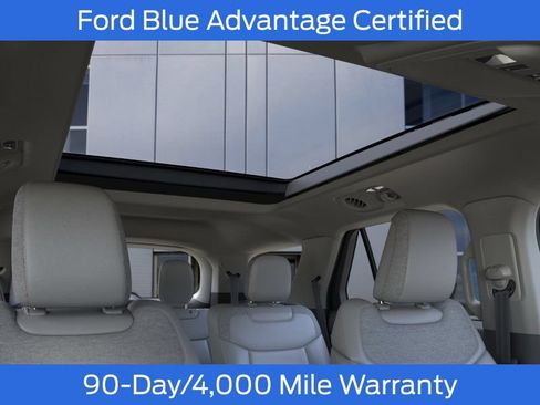 Used 2026 Ford Explorer Active w/ Active Comfort Package AWD/4WD image 23