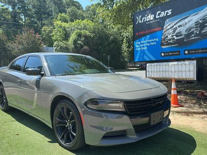 Used 2018 Dodge Charger SXT w/ Blacktop Package