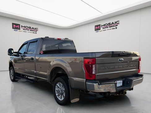 Used 2020 Ford F350 XLT image 6