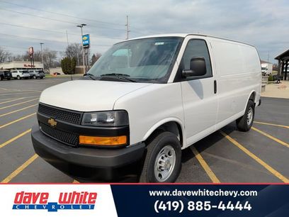 New 2026 Chevrolet Express 3500 w/ Driver Convenience Package