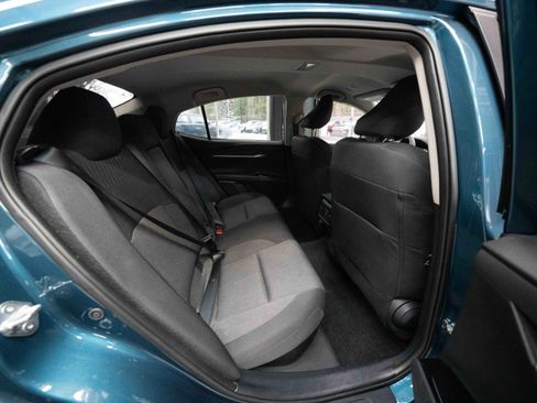 Used 2025 Toyota Camry LE image 24