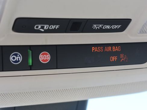 Used 2024 Buick Enclave Essence FWD image 30