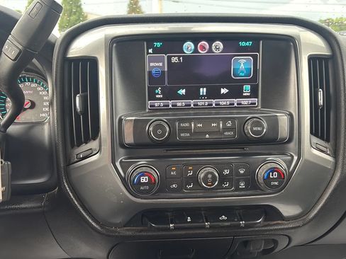 Used 2015 Chevrolet Silverado 2500 LT w/ LT Convenience Package AWD/4WD image 23