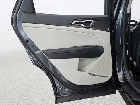 Certified 2023 Kia Sportage EX FWD image 22