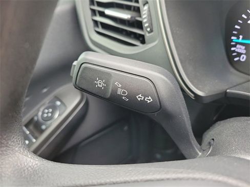 Used 2020 Ford Escape SE image 26