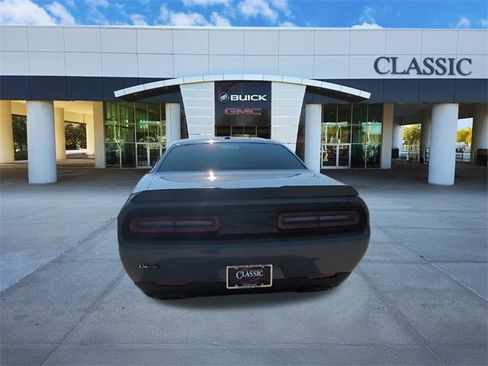 Used 2023 Dodge Challenger R/T w/ Blacktop Package image 7