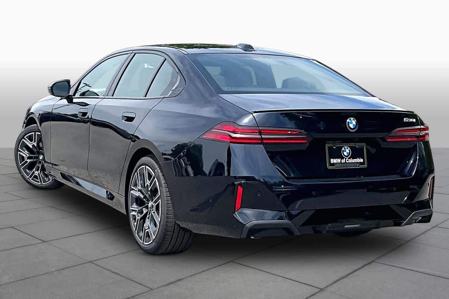 Used 2026 BMW 530i w/ M Sport Package RWD image 12