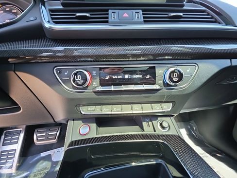 Used 2023 Audi SQ5 Premium Plus w/ Premium Plus Package image 18