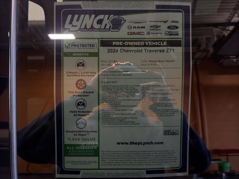 Used 2024 Chevrolet Traverse Z71 image 39