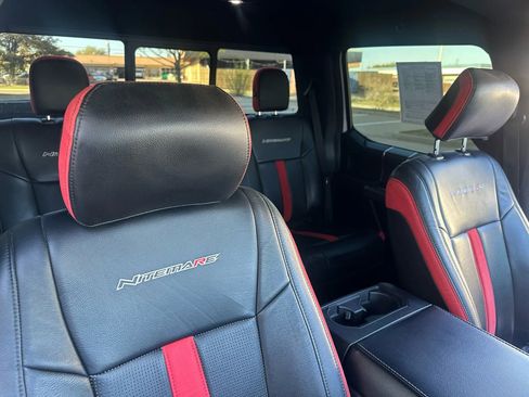 Used 2019 Ford F150 XLT w/ Equipment Group 302A Luxury AWD/4WD image 34