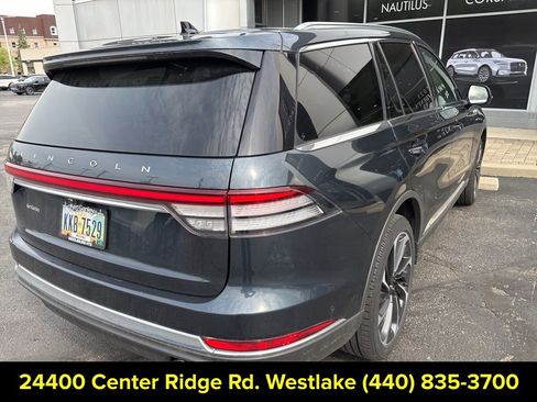 Used 2024 Lincoln Aviator Reserve w/ Equipment Group 201A image 9