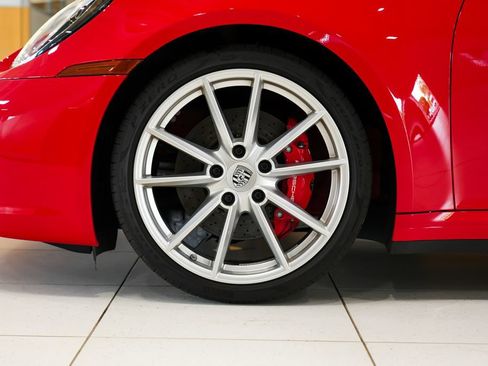 Used 2024 Porsche 911 Carrera S RWD image 4