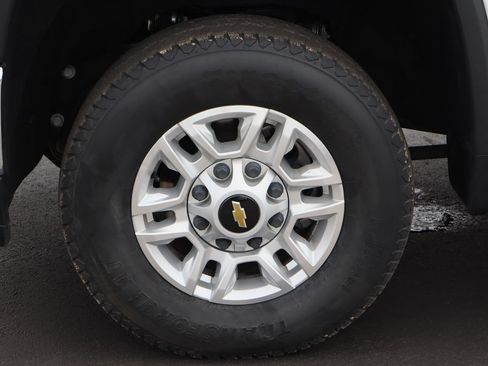 Certified 2022 Chevrolet Silverado 2500 LT AWD/4WD image 30