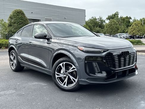 New 2027 Audi Q6 e-tron Premium Plus AWD/4WD image 1
