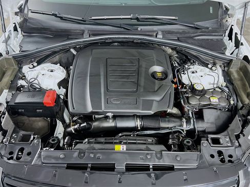 Used 2024 Land Rover Range Rover Velar Dynamic SE image 31