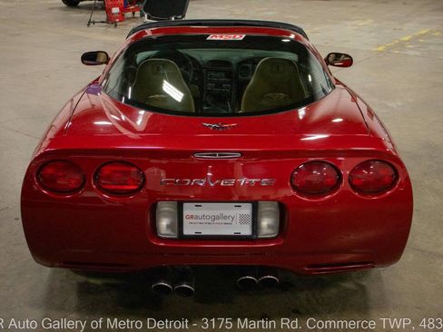 Used 1999 Chevrolet Corvette Coupe w/ Memory Pkg image 6