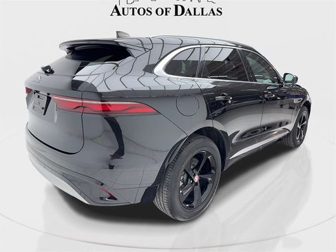 Used 2023 Jaguar F-PACE S image 9