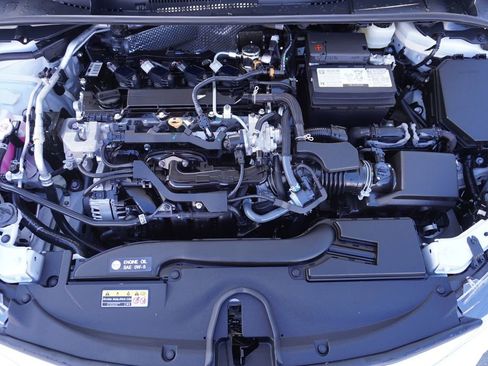 Certified 2025 Toyota Corolla LE image 21