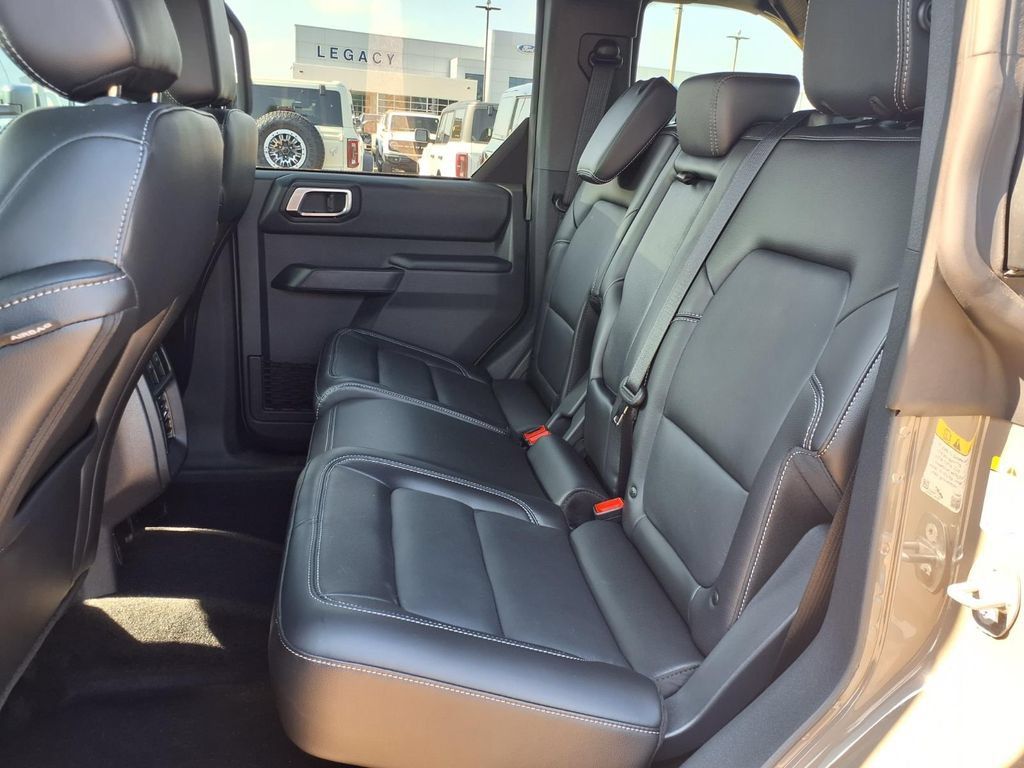 New 2026 Ford Bronco Outer Banks AWD/4WD image 10