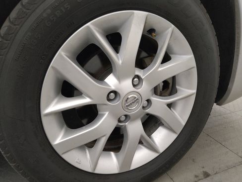 Used 2018 Nissan Versa SV w/ SV Special Edition Package FWD image 31