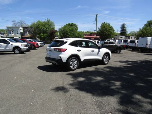Used 2022 Ford Escape S AWD/4WD image 34